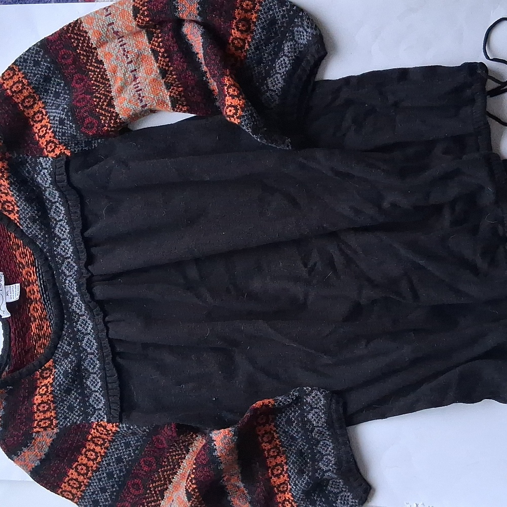 RXB | Knit  Ruffle Sweater XL